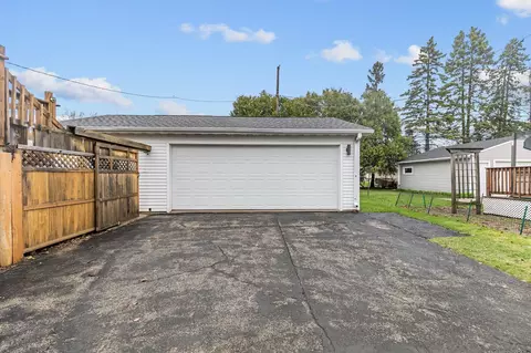 Exterior - 1130 W Grant St, Appleton, WI 54914 photo 6 of 8