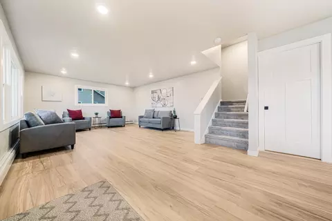Living - 4607 W Capitol Dr, Appleton, WI 54914 photo 1 of 6