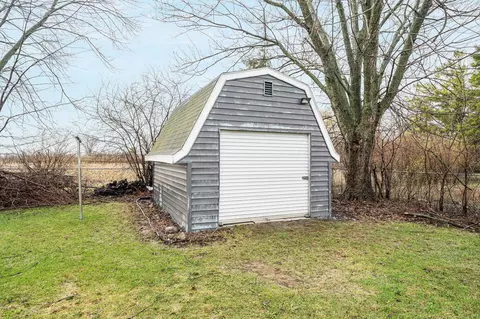 Other - 4607 W Capitol Dr, Appleton, WI 54914 photo 9 of 12