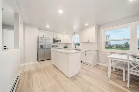 Kitchen - 4607 W Capitol Dr, Appleton, WI 54914 photo 1 of 4