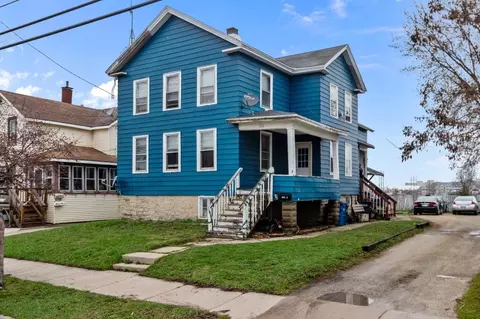 326 W 6th Ave, Oshkosh, WI 54902