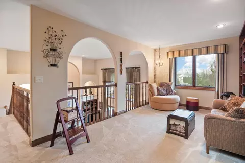 Entry Way - 617 E Apple Creek Rd, Appleton, WI 54913 photo 5 of 5