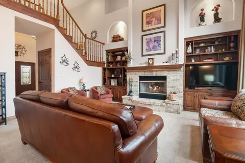 Living - 617 E Apple Creek Rd, Appleton, WI 54913 photo 1 of 4