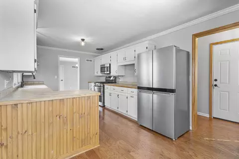 Kitchen - 311 E Cedar St, Pulaski, WI 54162 photo 5 of 8