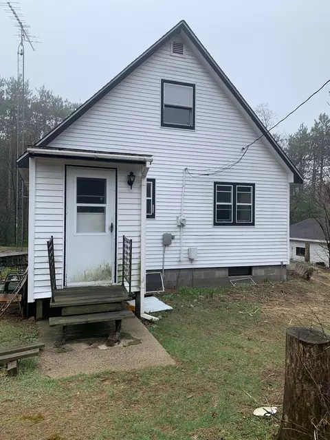n6898 Lake Drive, Wild Rose, WI 54984