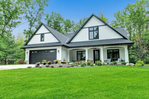 297 Red Tail Ct, Sobieski, WI 54171