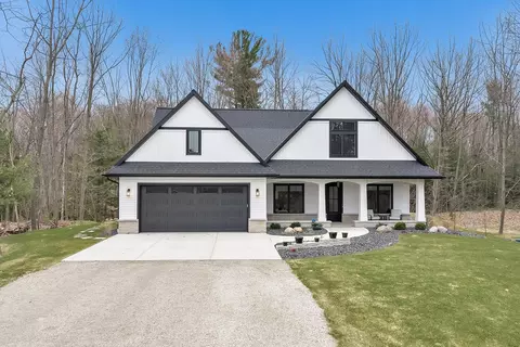 297 Red Tail Ct, Sobieski, WI 54171