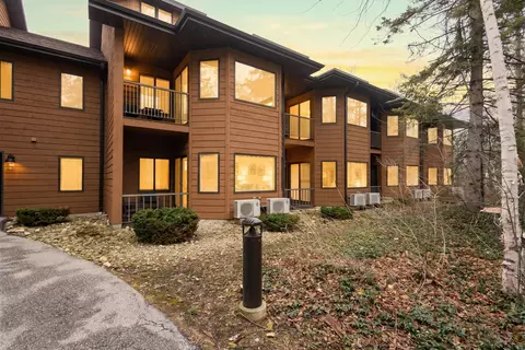 4908 Landmark Cir #204, Egg Harbor, WI 54209