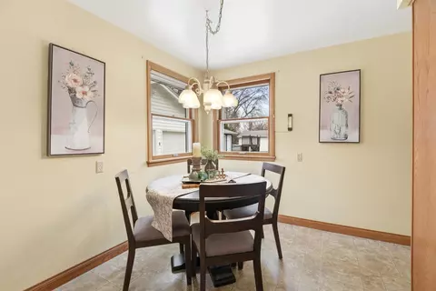 Dining - 1613 S Telulah Ave, Appleton, WI 54915 photo 1 of 1