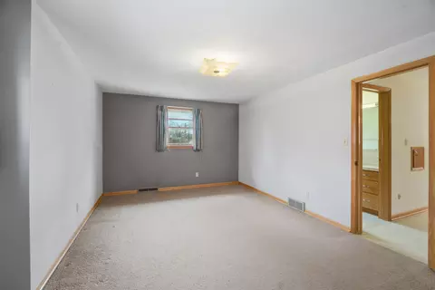Bedroom - 1613 S Telulah Ave, Appleton, WI 54915 photo 8 of 8