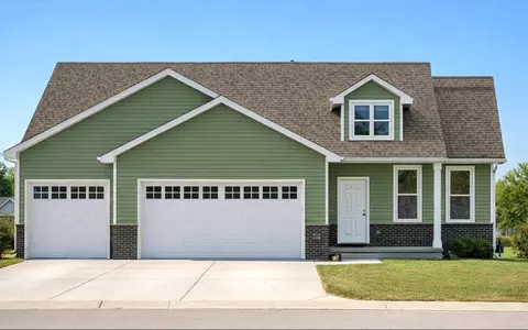 659 Reed St, Neenah, WI 54956