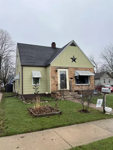 127 Garfield Ave, Clintonville, WI 54929