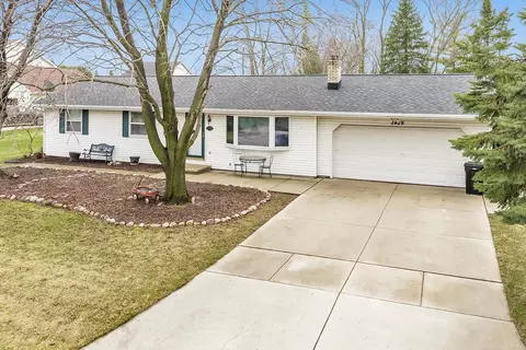 2429 Downy St, Green Bay, WI 54303
