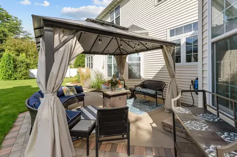 Exterior - 613 E Castlebury Ln, Appleton, WI 54913 photo 10 of 11
