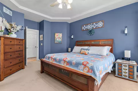 Bedroom - 613 E Castlebury Ln, Appleton, WI 54913 photo 2 of 9