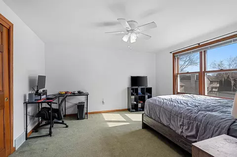 Bedroom - 3400 N Kin St, Appleton, WI 54911 photo 5 of 9