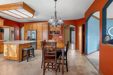 Entry Way - 3400 N Kin St, Appleton, WI 54911 photo 5 of 6