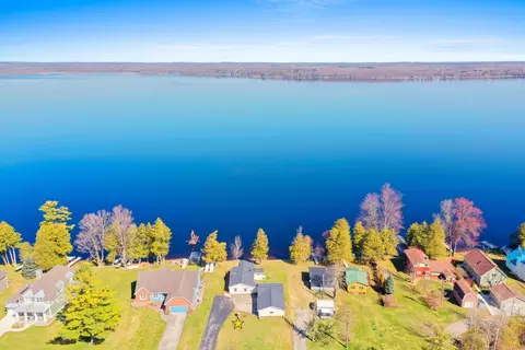 View/Area - w6220 Crescent Lane, Crivitz, WI 54114 photo 7 of 11