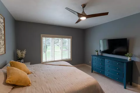 Bedroom - 522 E Tallgrass Dr, Appleton, WI 54913 photo 9 of 9