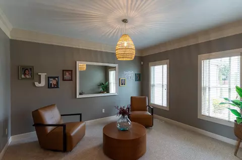 Living - 522 E Tallgrass Dr, Appleton, WI 54913 photo 4 of 9
