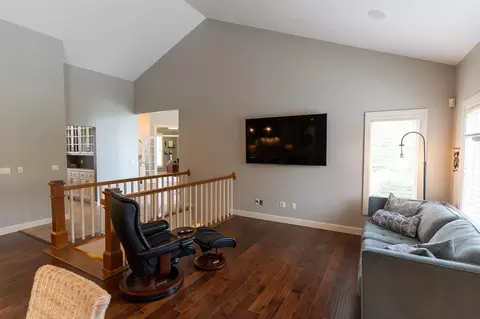 Living - 522 E Tallgrass Dr, Appleton, WI 54913 photo 3 of 9