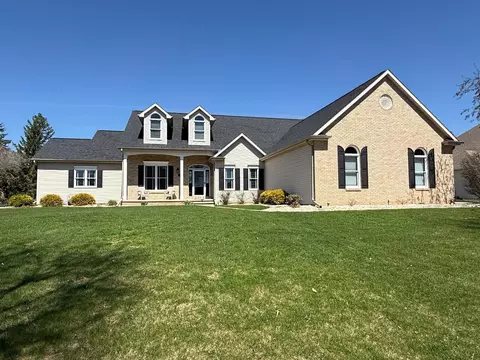 522 E Tallgrass Dr, Appleton, WI 54913