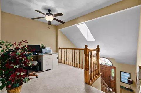 Entry Way - 2611 N Nicholas St, Appleton, WI 54914 photo 10 of 11