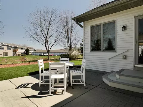 Exterior - 4732 N Fallview Ln #1701, Appleton, WI 54913 photo 3 of 11