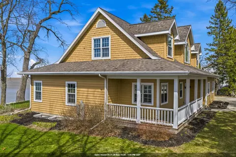 6121 Sandy Cv, Luxemburg, WI 54217