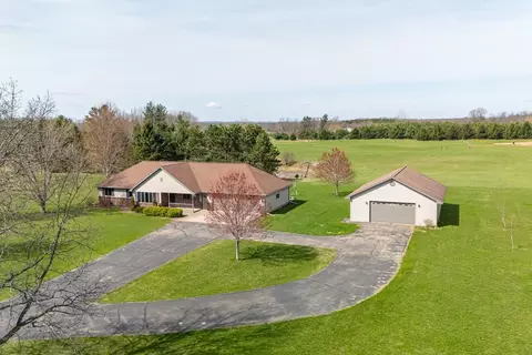n4575 Larry Road, New London, WI 54961