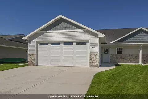 420 Prairie Way, Wrightstown, WI 54180