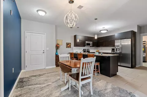400 N Richmond St #518, Appleton, WI 54911 photo 2