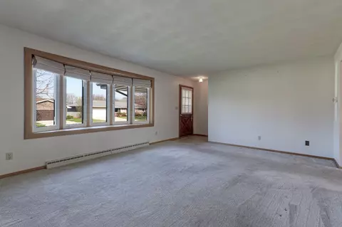 Living - 1508 N Eugene St, Appleton, WI 54914 photo 1 of 4