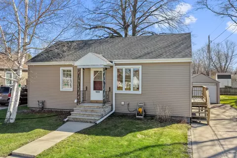 1033 Mather St, Green Bay, WI 54303