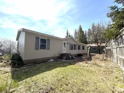 n10438 Michigan 35, Cedar River, MI 49887