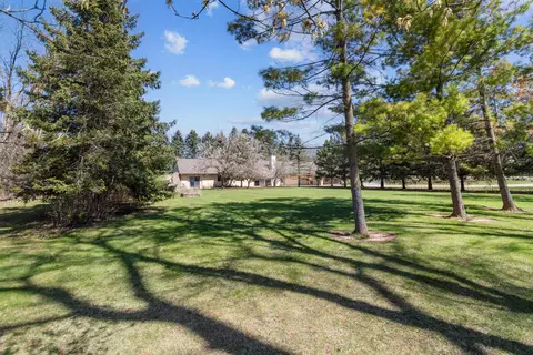 Exterior - 10 N Kurt Ave, Appleton, WI 54913 photo 3 of 17