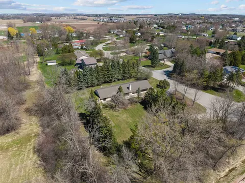 View/Area - 10 N Kurt Ave, Appleton, WI 54913 photo 3 of 12
