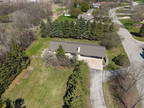 View/Area - 10 N Kurt Ave, Appleton, WI 54913 photo 9 of 12