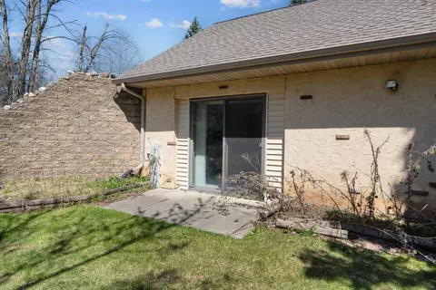 Exterior - 10 N Kurt Ave, Appleton, WI 54913 photo 5 of 17