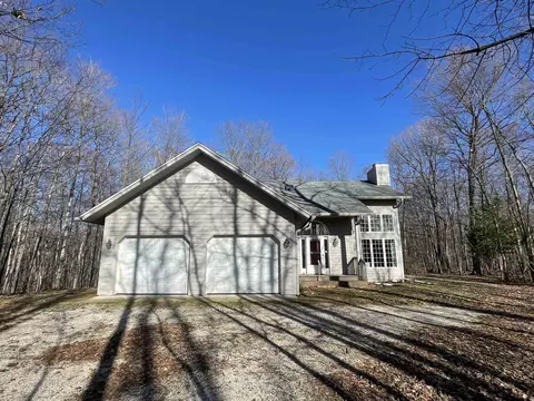 10298 Woodcrest Rd, Sister Bay, WI 54234