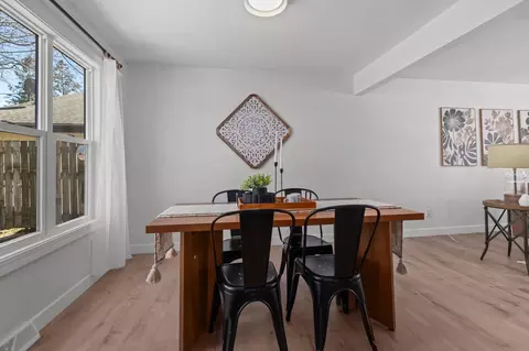 Dining - 2734 N Beechwood Ct, Appleton, WI 54911 photo 2 of 5