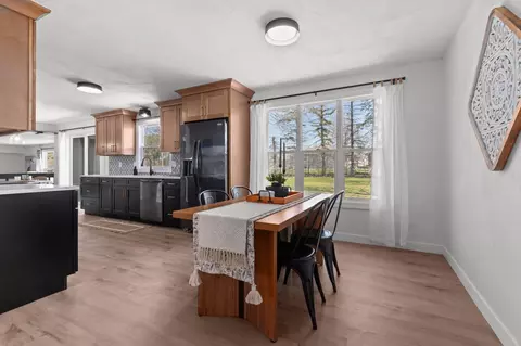 Dining - 2734 N Beechwood Ct, Appleton, WI 54911 photo 1 of 5