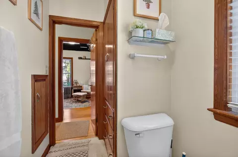 Entry Way - 106 W Parkway Blvd, Appleton, WI 54911 photo 1 of 1