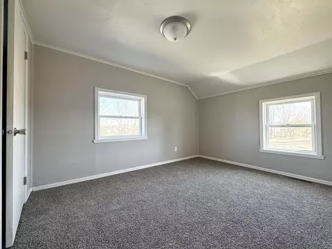 Bedroom - 930 E Dall St, Shawano, WI 54166 photo 2 of 4