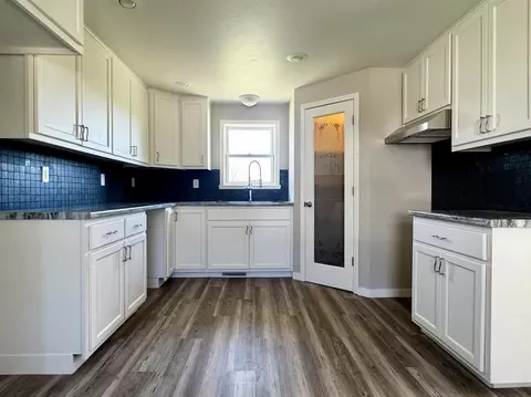 Kitchen - 930 E Dall St, Shawano, WI 54166 photo 1 of 3