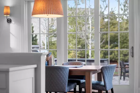 Dining - 2324 E Highpond Xing, Appleton, WI 54913 photo 3 of 3