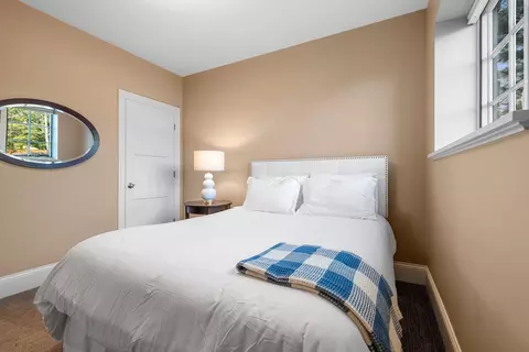 Bedroom - 2324 E Highpond Xing, Appleton, WI 54913 photo 10 of 10