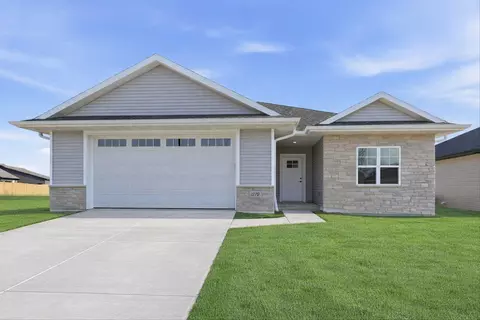 1272 Autumn Field Ln, De Pere, WI 54115
