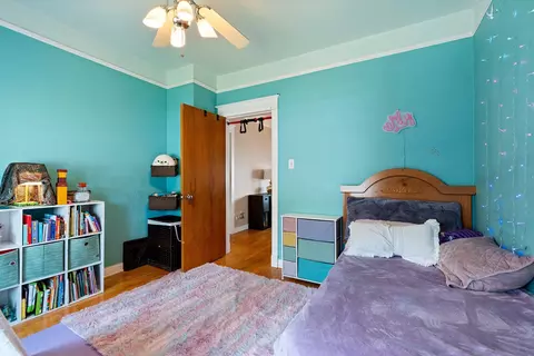 Bedroom - 920 N Kin St, Appleton, WI 54911 photo 6 of 10