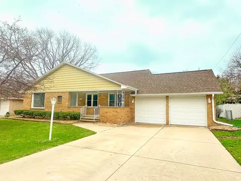 1357 Biemeret St, Green Bay, WI 54304